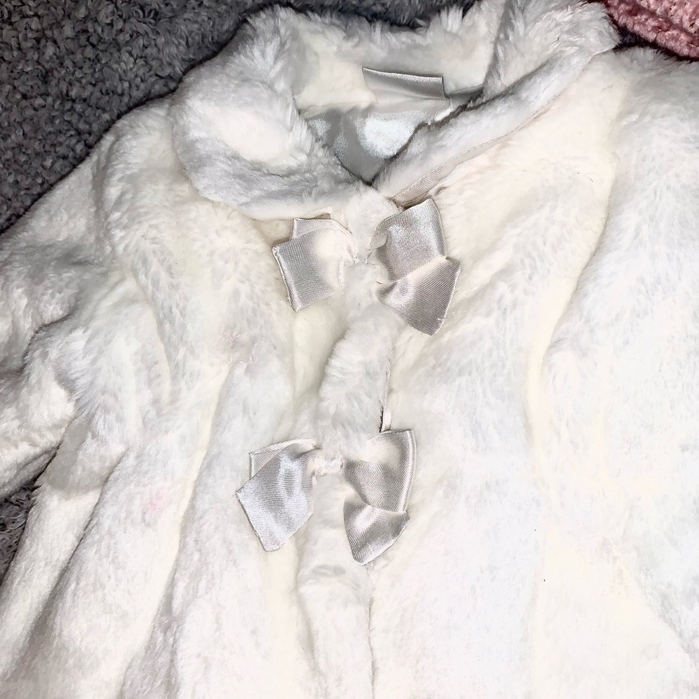 Koala Baby Boutique Vegan White Fur Coat and pink beanie hat 12 mos. - Picture 4 of 13